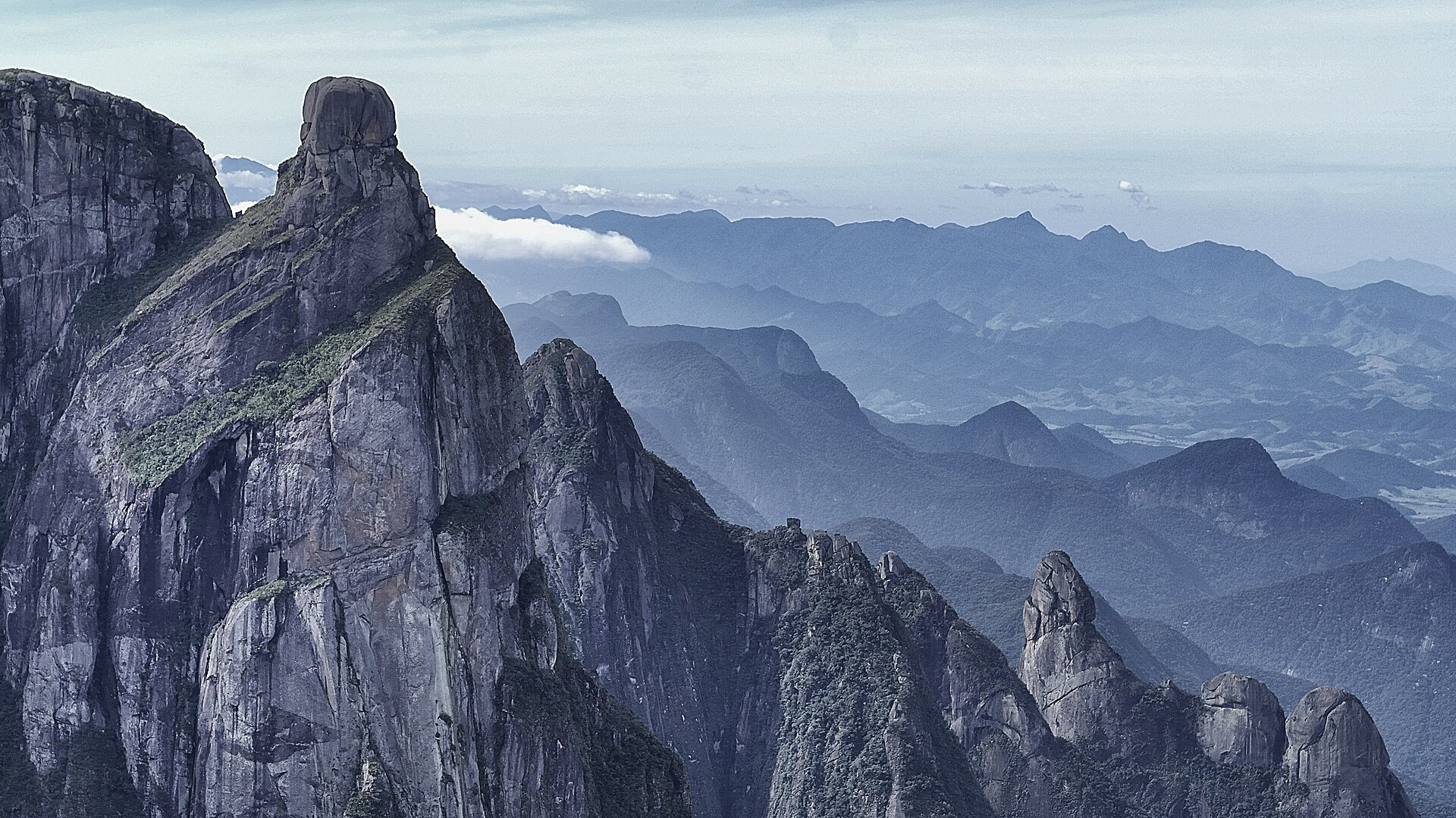 Travessia Petrópolis → Teresópolis · Serra dos Órgãos — foto 2