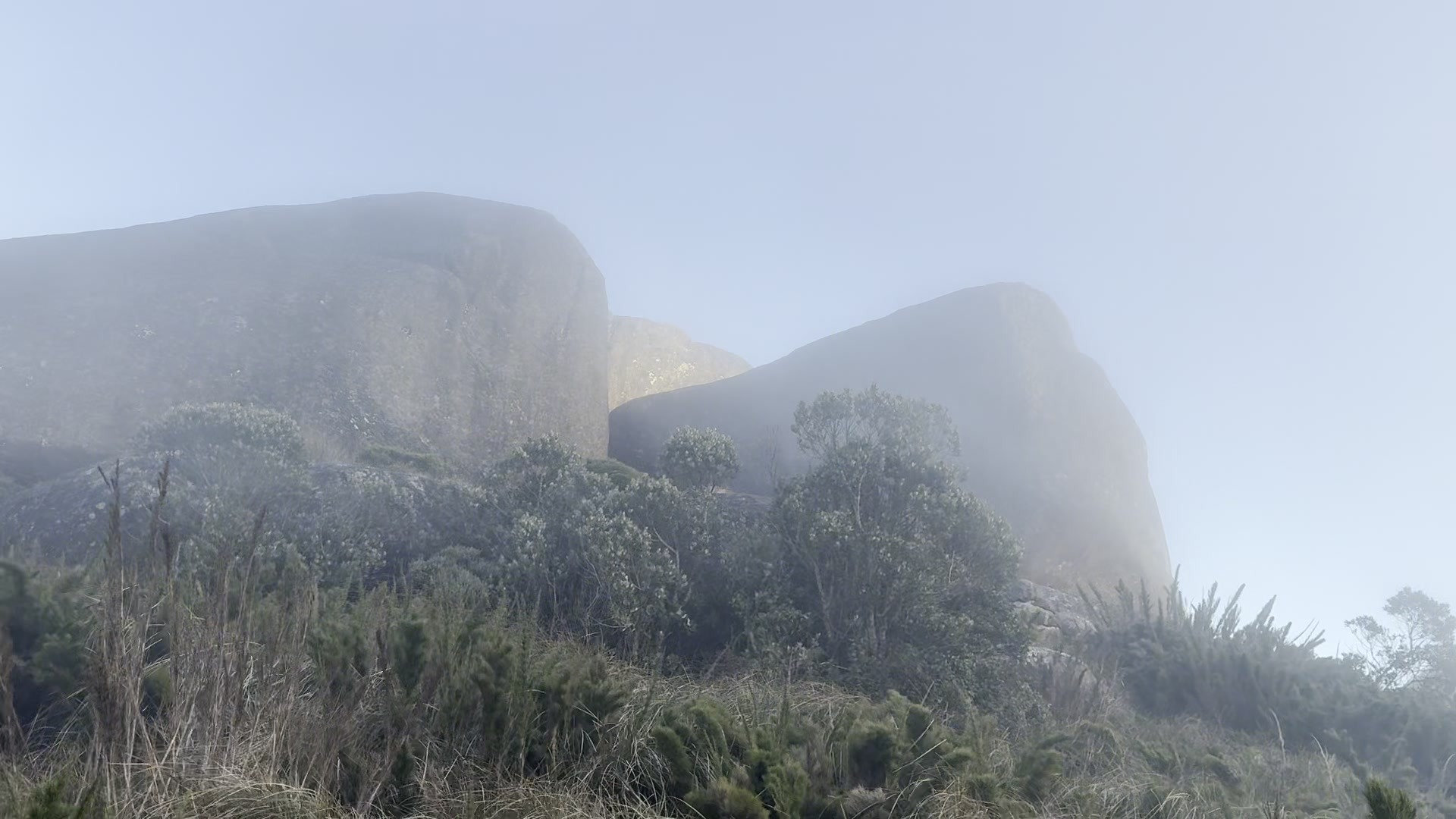 Travessia Petrópolis → Teresópolis · Serra dos Órgãos — foto 7